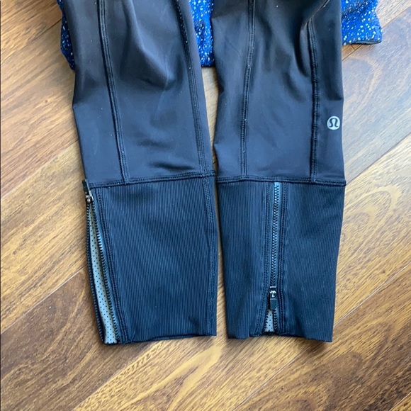 Lulu lemon 7/8 pants - Picture 7 of 7